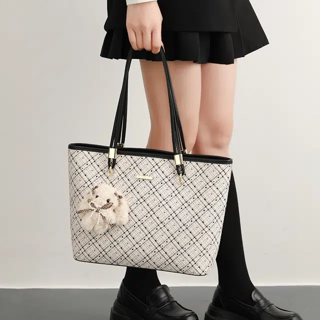 OCTSUI PU Tote