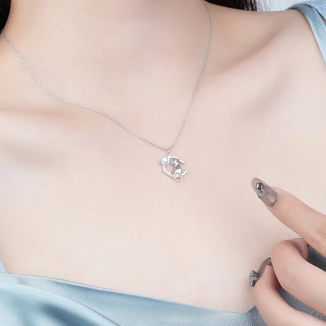 S925
