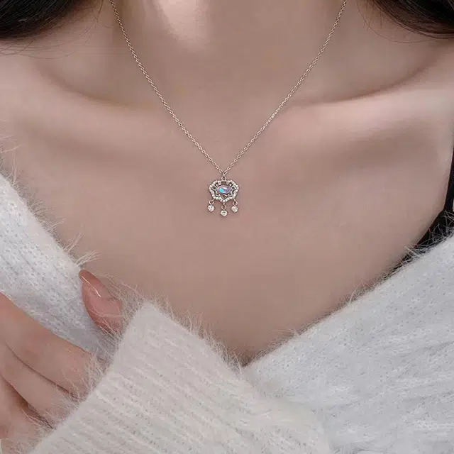 S925