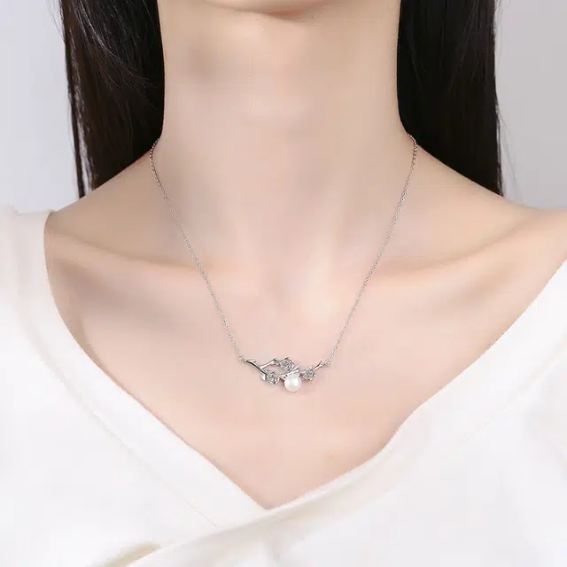 S925