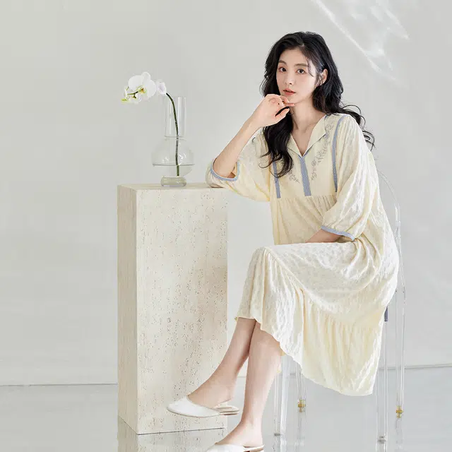 歌倩雅 简约亲肤舒适透气休闲可外穿五分袖睡裙 女款 杏色