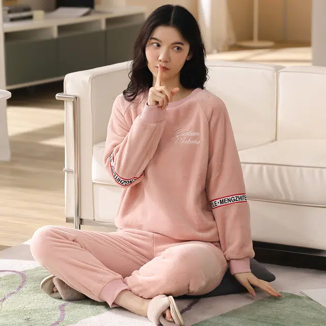 歌倩雅 保暖细密柔顺长袖长裤睡衣套装 女款 图片色