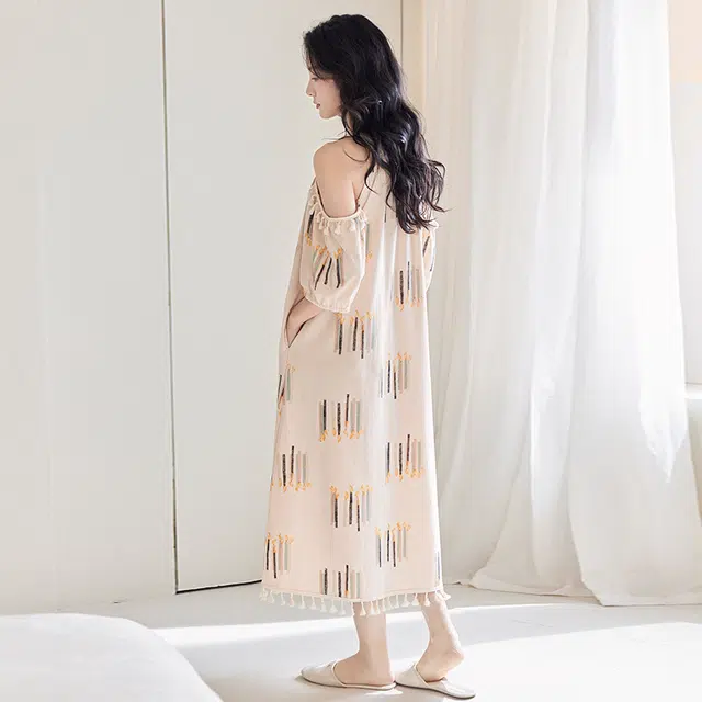 歌倩雅 凉感型舒适可外穿露肩袖睡裙 女款 浅粉