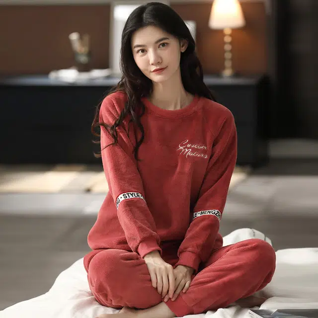 歌倩雅 圆领简约舒适长袖上衣松紧腰长裤睡衣套装 女款 砖红色