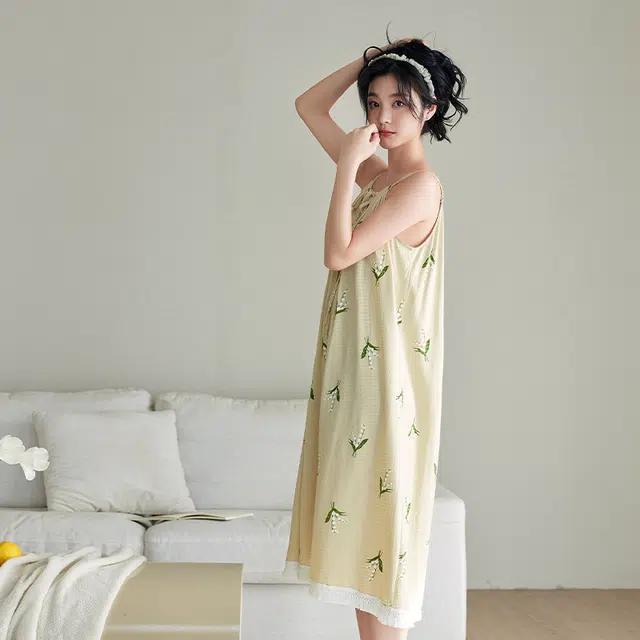 歌倩雅 薄款甜美可爱无袖吊带睡裙 女款 淡黄绿