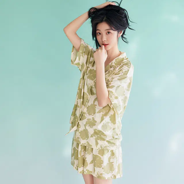歌倩雅 凉感型时尚高级感短袖三分裤睡衣套装 女款 图色