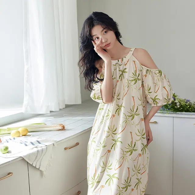 歌倩雅 圆领套头五分袖睡裙 女款 杏色