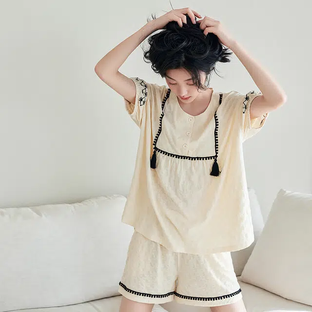 歌倩雅 套头舒适透气短袖睡衣套装 女款 乳白色