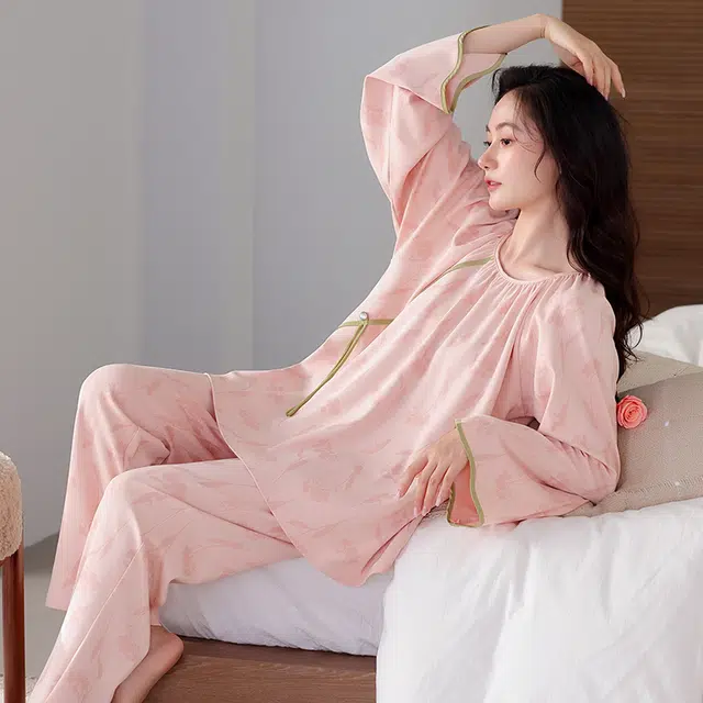 歌倩雅 简约国风长袖上衣大码休闲长裤家居服睡衣套装 女款 图片色