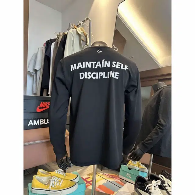 DEMAVIE ootdT