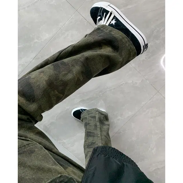 DEMAVIE vibe