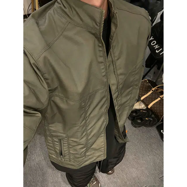 DEMAVIE ootdvibe