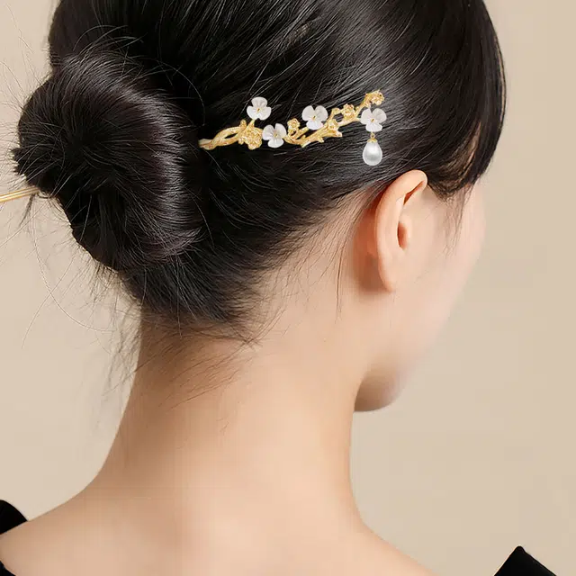 Crafts Women