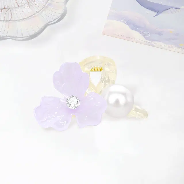 Crafts Women ins