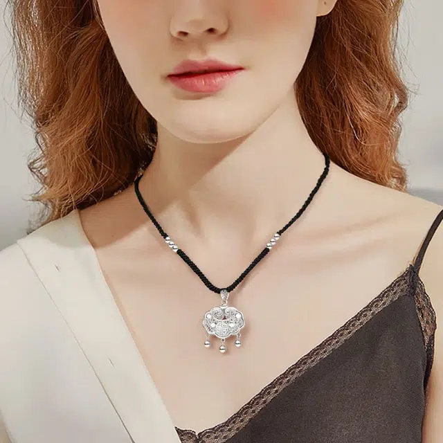Crafts Women S990