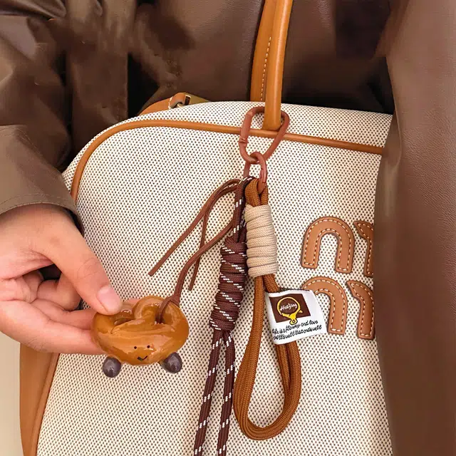Crafts Women ins