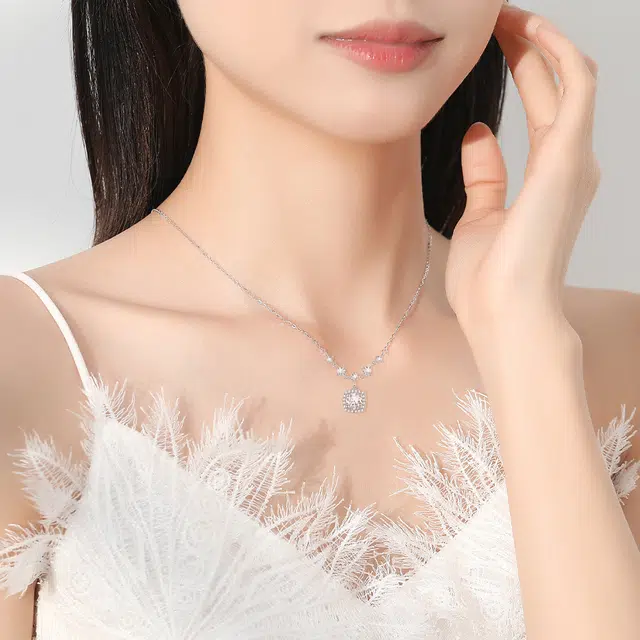Crafts Women S999