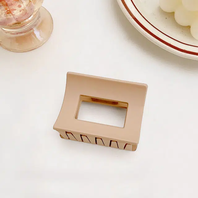 Crafts Women ins