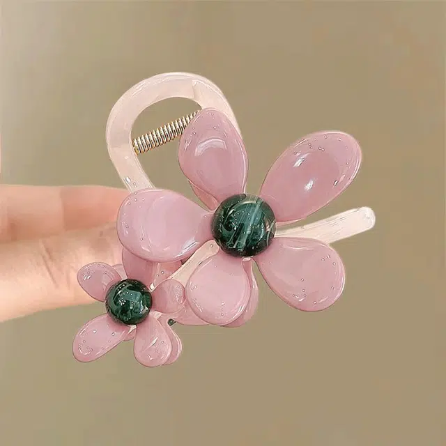 Crafts Women ins