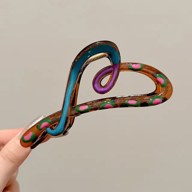 Crafts Women ins