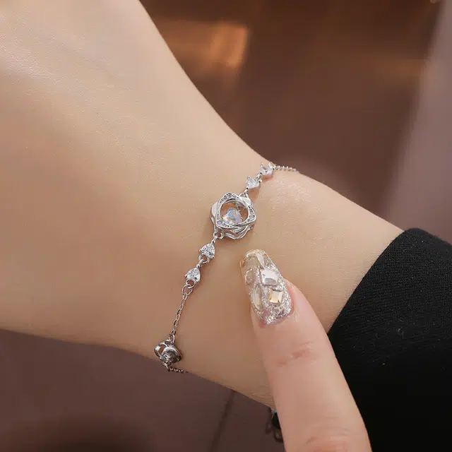 Crafts Women 999