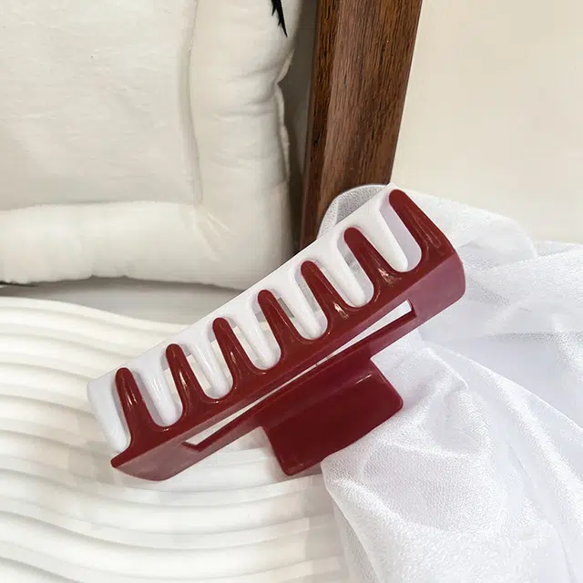 Crafts Women ins
