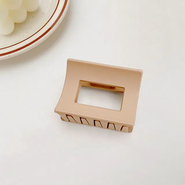 Crafts Women ins