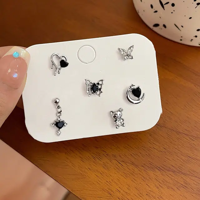 Crafts Women ins