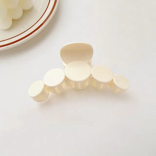 Crafts Women ins