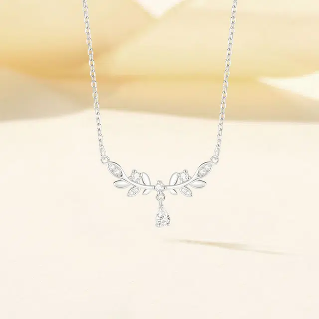 Crafts Women S999