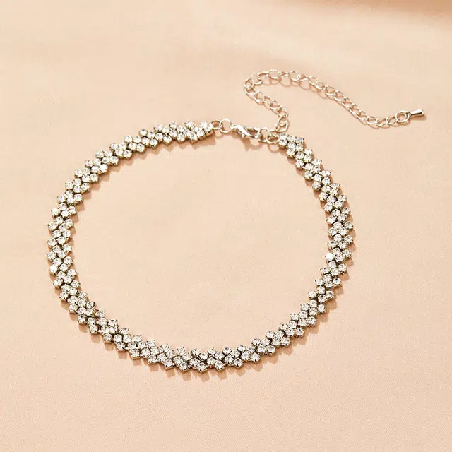 LILYLOTTY choker ins