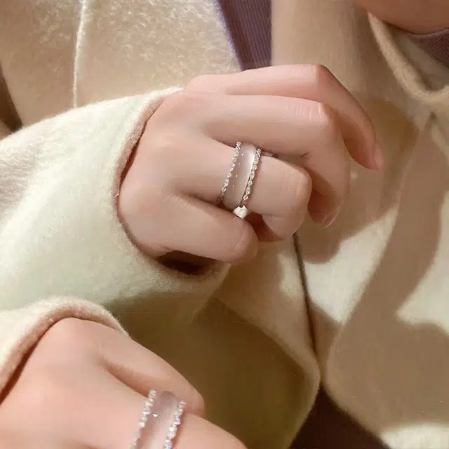 LILYLOTTY ins