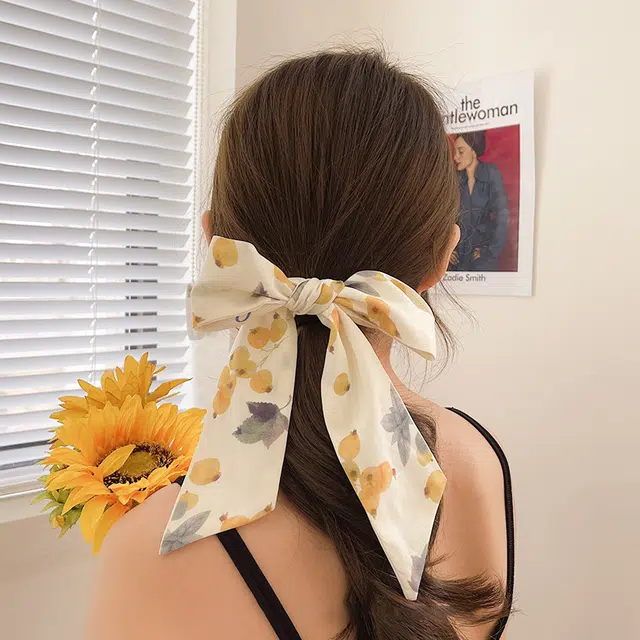 LILYLOTTY ins