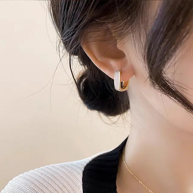 LILYLOTTY ins