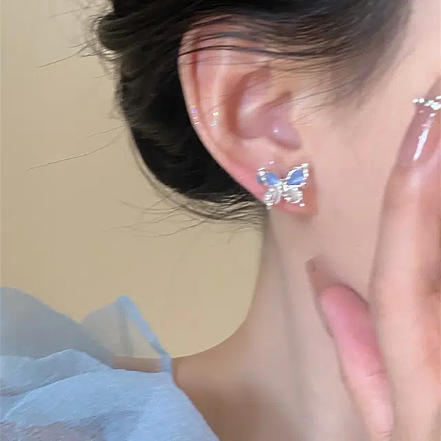 LILYLOTTY ins