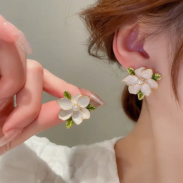LILYLOTTY ins