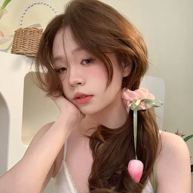 LILYLOTTY ins