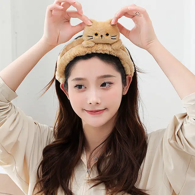 LILYLOTTY ins