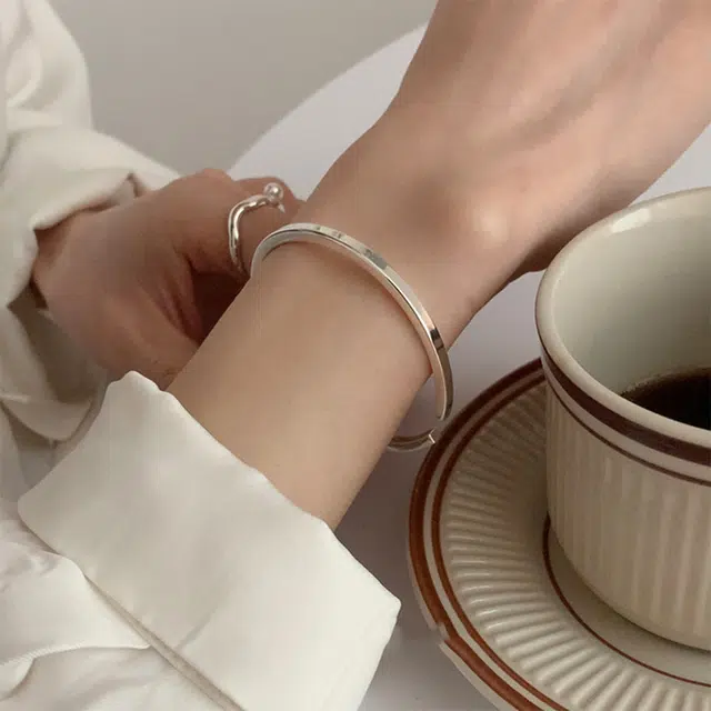LILYLOTTY ins