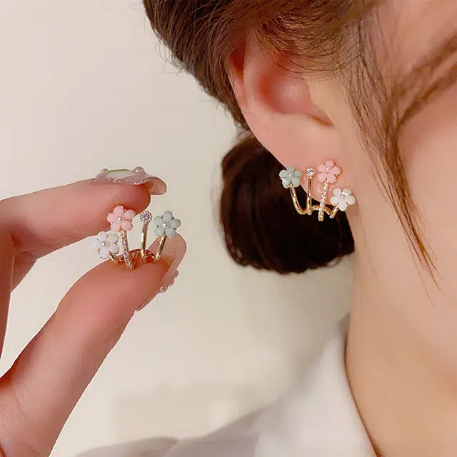 LILYLOTTY ins