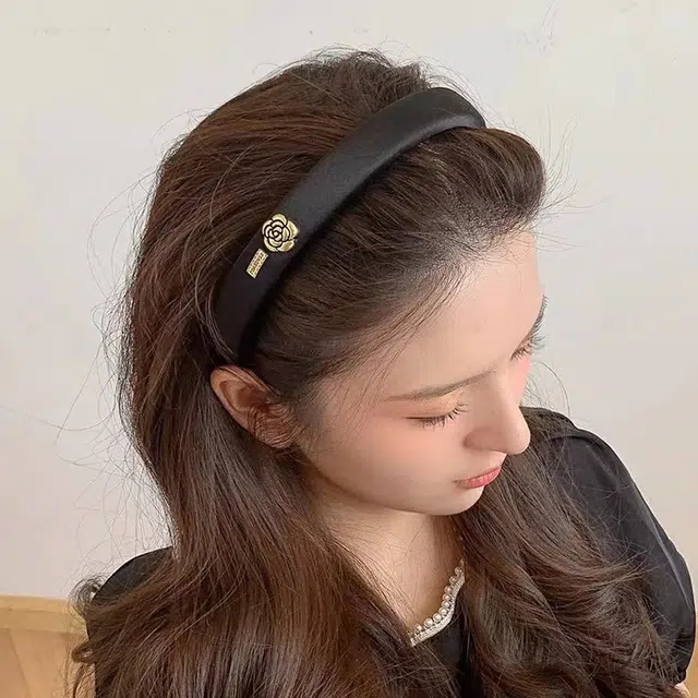 LILYLOTTY ins