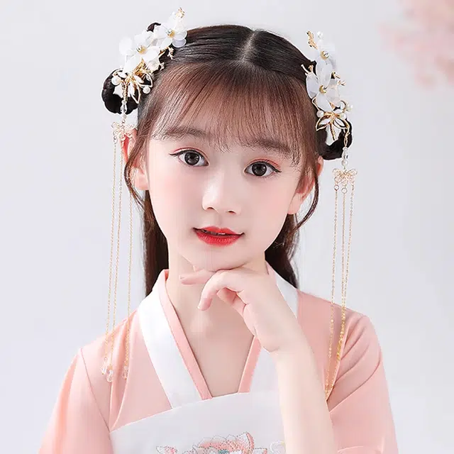 LILYLOTTY ins
