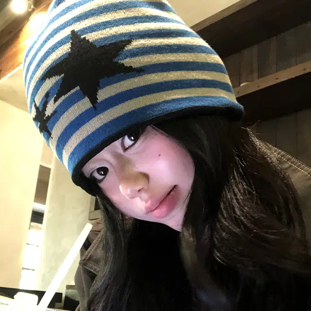 钓鱼熊 韩版条纹星星针织帽子保暖护耳套头帽显脸小百搭 聚酯纤维 绒线帽 男女同款情侣款