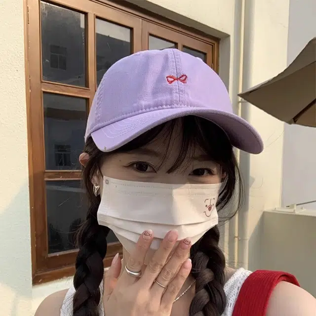 钓鱼熊 简约小蝴蝶结刺绣遮阳防晒韩版百搭显脸小 棉 鸭舌帽 男女同款情侣款