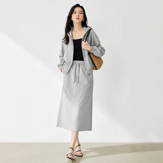 对白 索罗娜休闲卫衣套装连帽开衫直筒半身裙两件套 女款