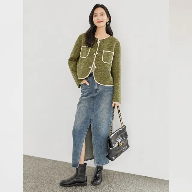 对白 复古小香风撞色包边双插袋外套短款大衣 女款