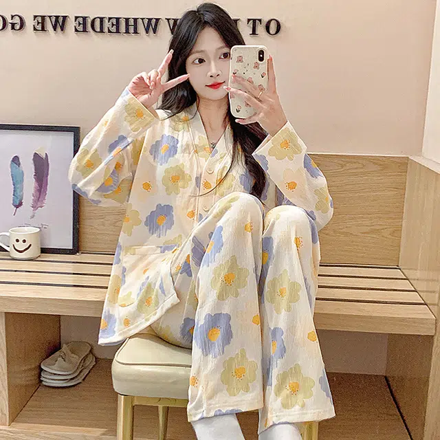 芬腾可安 春秋亲肤可外穿和服领开衫带胸垫一体式家居服睡衣套装 女款
