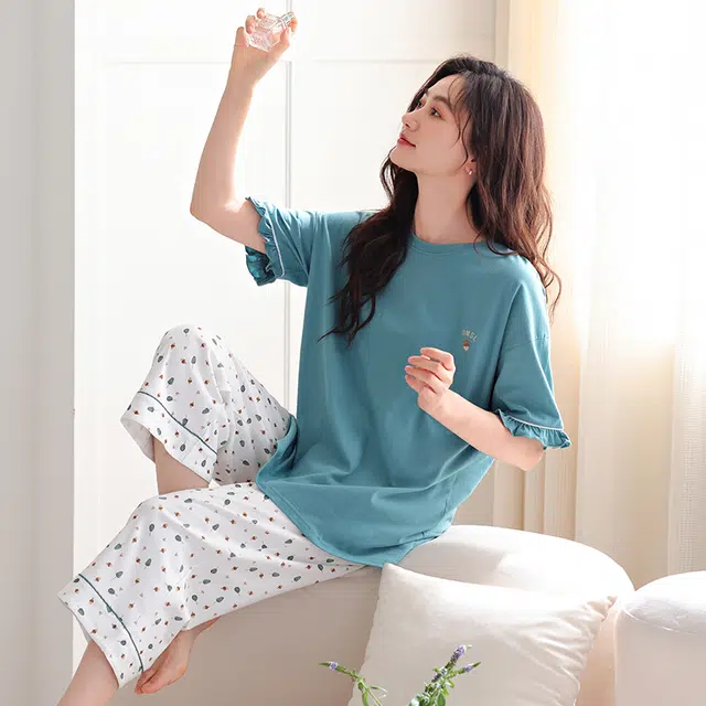 芬腾可安 设计感舒适简约休闲气质亲肤甜美轻盈大学生透气精致宿舍外出都可穿家居服睡衣套装 女款