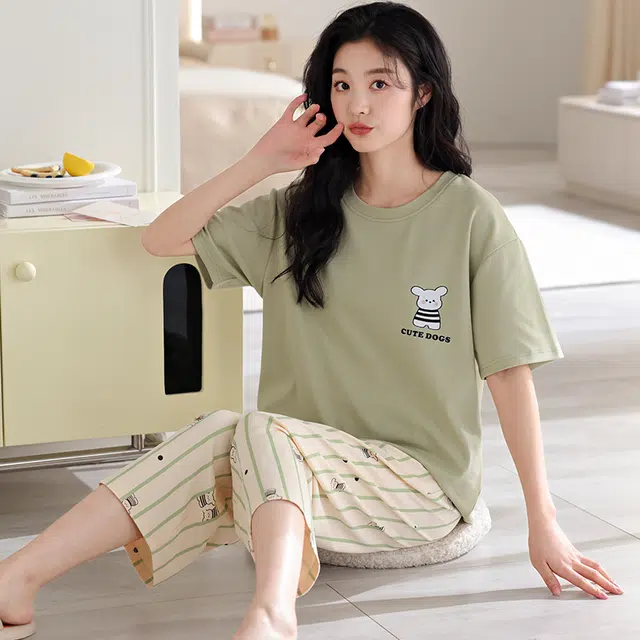 芬腾可安 家居服韩版短袖休闲透气简约浅色系显瘦舒适宽松柔软七分裤时尚外出可穿睡衣套装 女款
