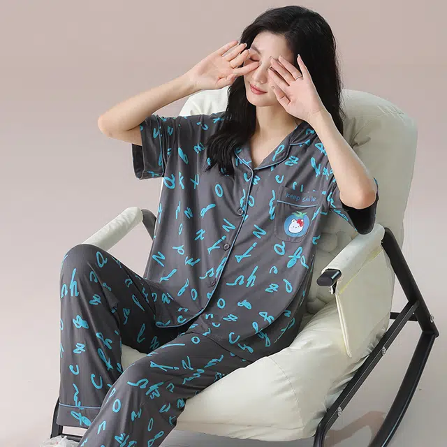芬腾可安 气质家居服甜美带胸垫一体式短袖长裤细腻舒适柔软亲肤大学生外出宿舍都可穿睡衣套装 女款